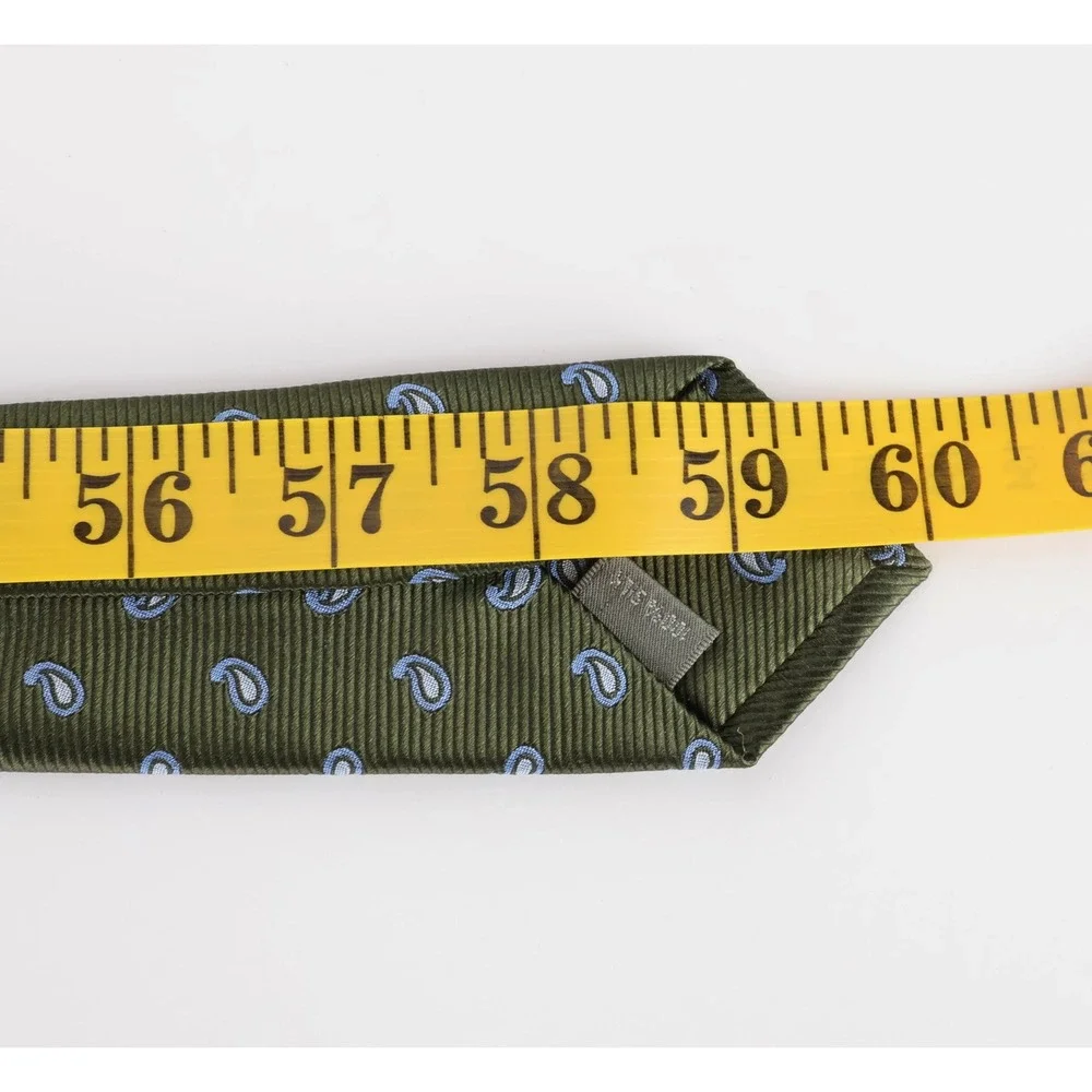 Daniel Cremieux 7 Fold Silk Necktie Tie Olive Green Paisley Made in Italy